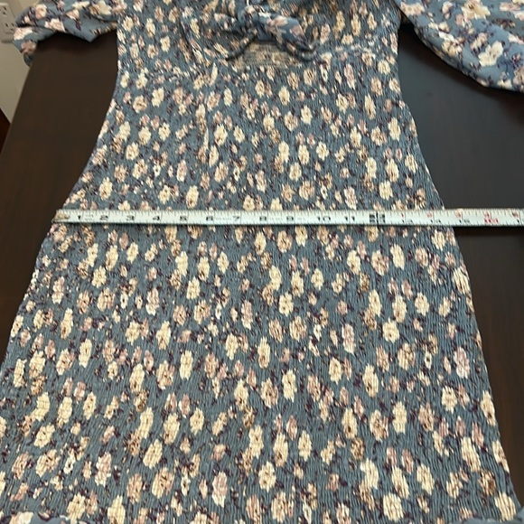 LULU'S See Me Bloom Dusty Blue Floral Print Smocked Long Sleeve Dress Size M - Picture 13 of 17